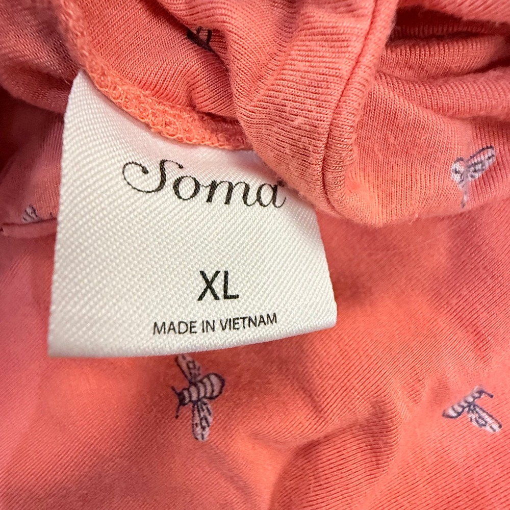 Soma Pajama Set Coral Bee Print Short Sleeve Top L, Capri Bottom XL Lightweight - Picture 9 of 16